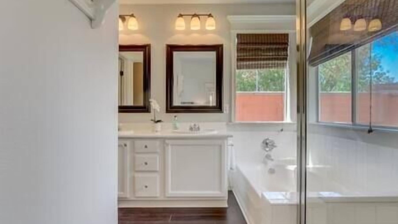 Photo of Bathroom in Green Valley