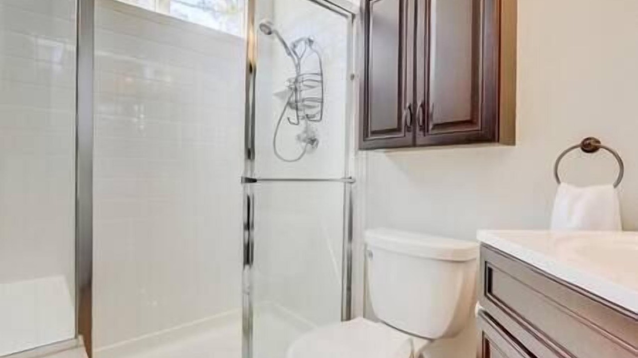 Photo of Bathroom in Green Valley
