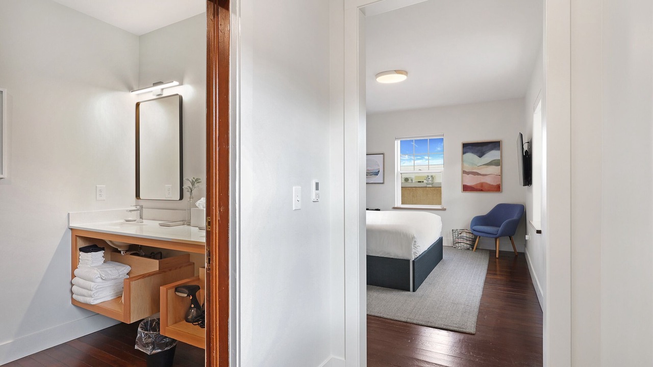 Photo of Bedroom in Mount Shasta