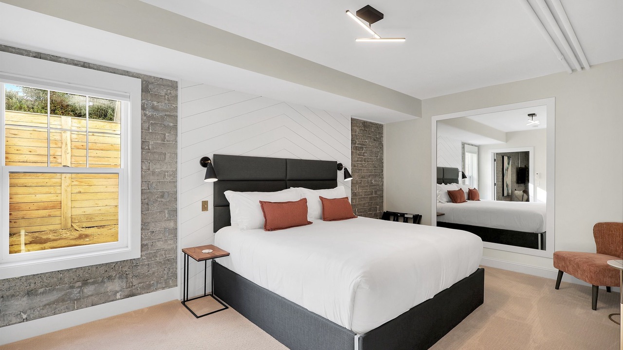 Photo of Bedroom in Mount Shasta