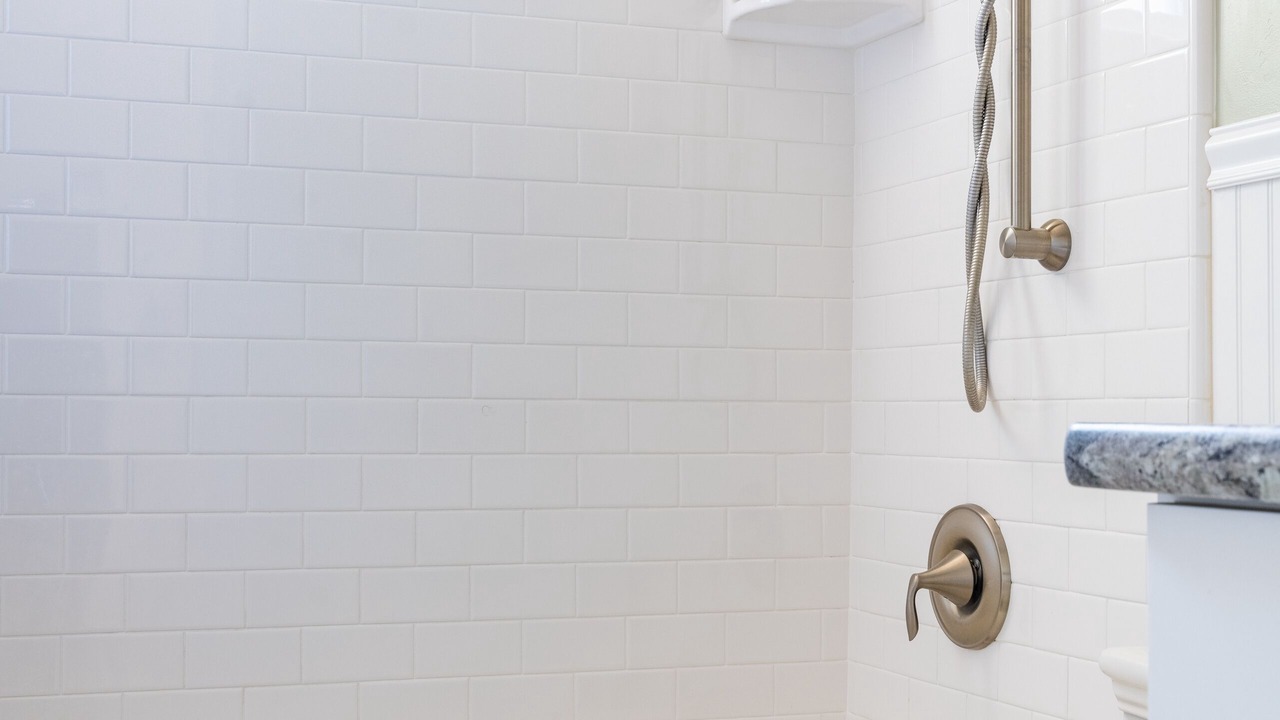 Photo of Bathroom in Shell Beach