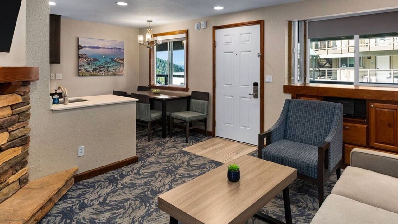 Photo of Livingroom in Tahoe Village