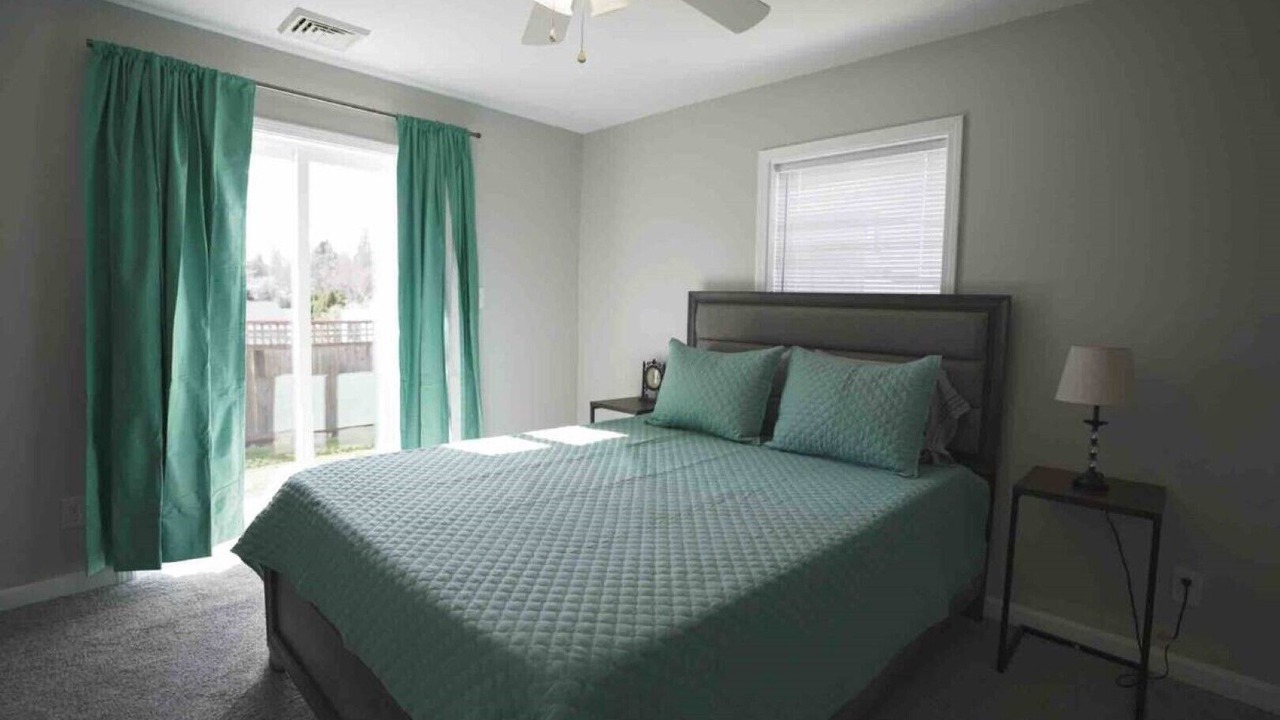 Photo of Bedroom in Keizer