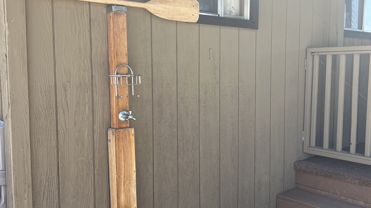 Photo of Outdoor in Oak Shores