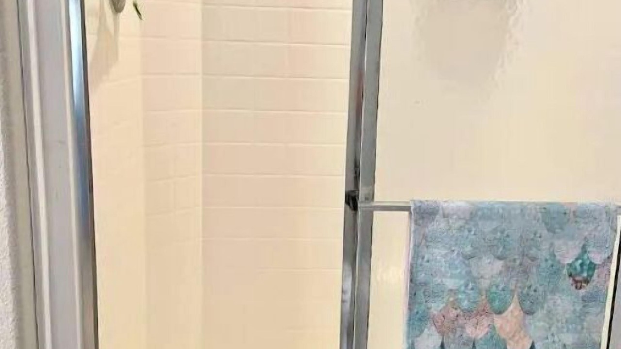 Photo of Bathroom in Groveland