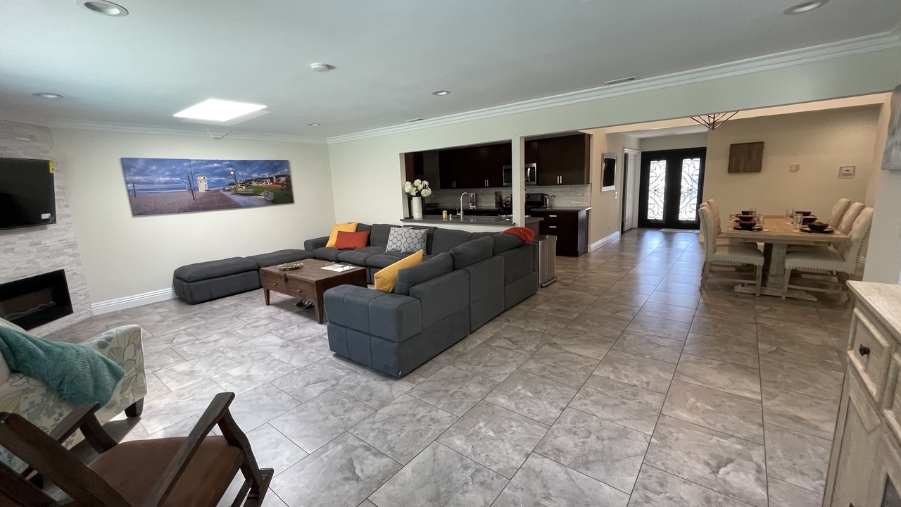 Photo of Livingroom in Lake Forest