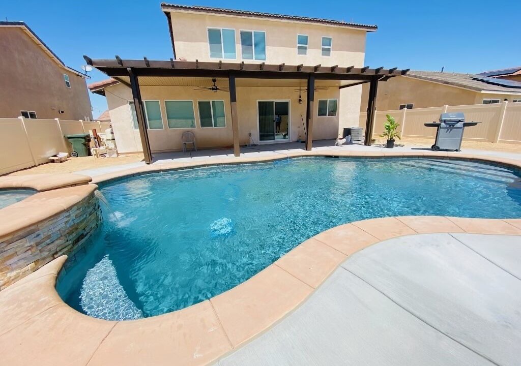 Photo of Others in Victorville