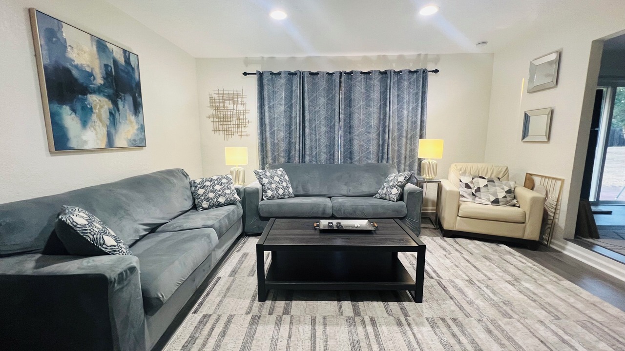 Photo of Livingroom in Columbia