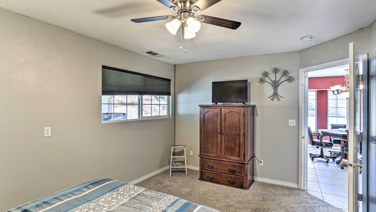 Photo of Bedroom in Weaverville