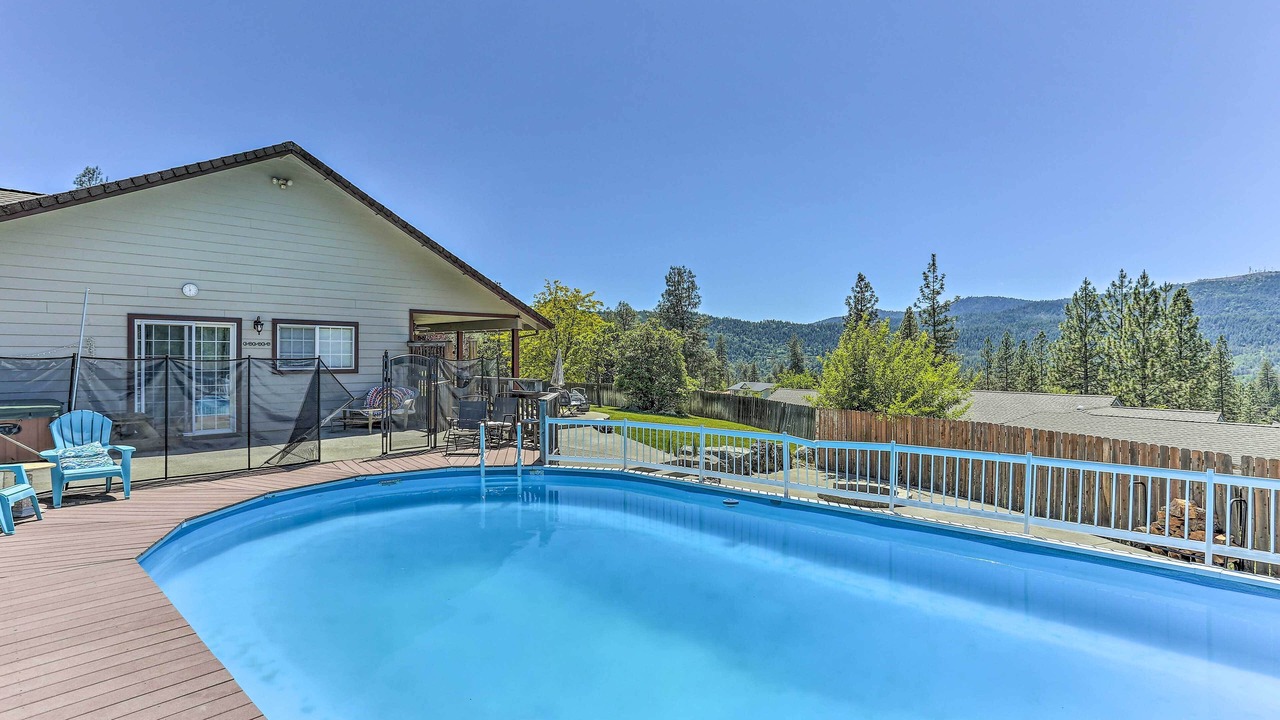 Photo of Outdoor in Weaverville