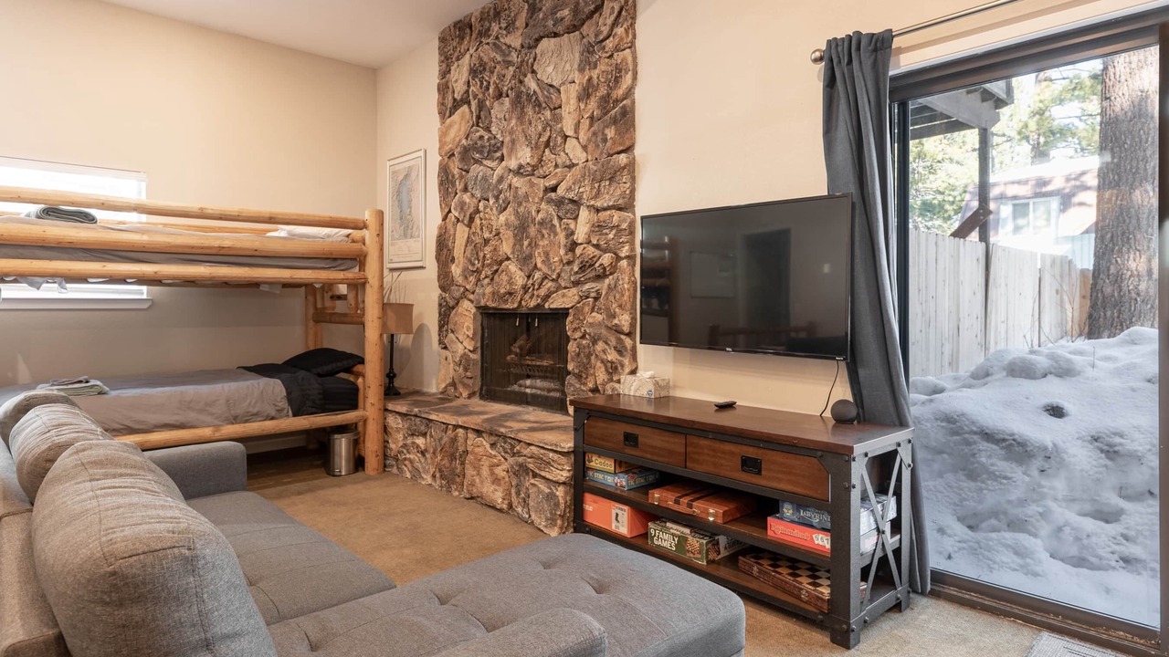 Photo of Livingroom in Al Tahoe