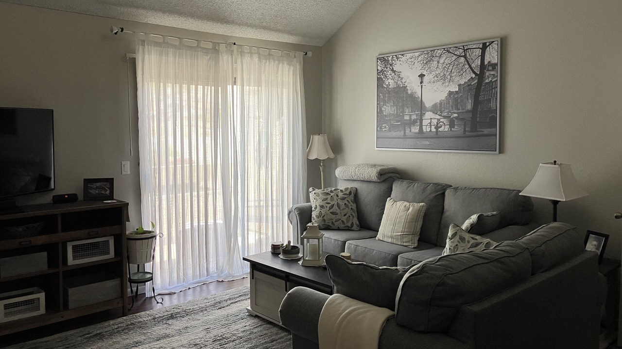 Photo of Livingroom in Laughlin