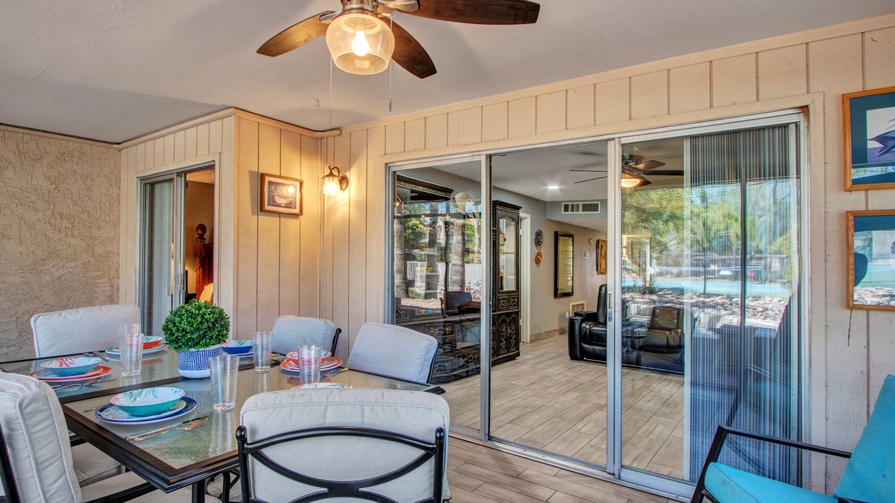 Photo of Bedroom in Desert Shores