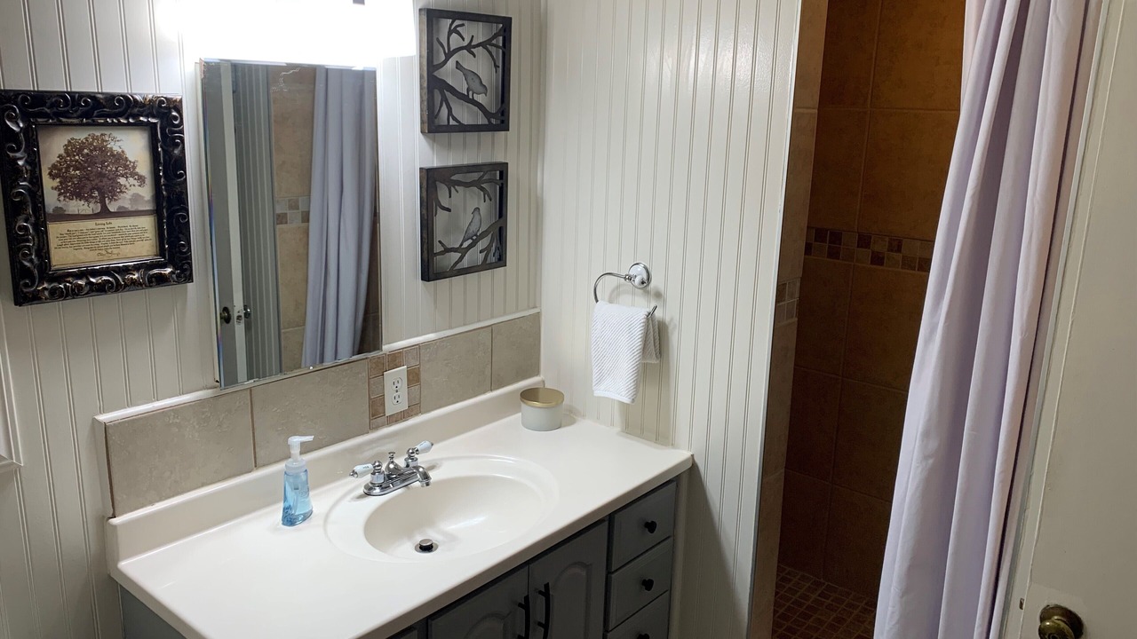Photo of Bathroom in Arroyo Grande