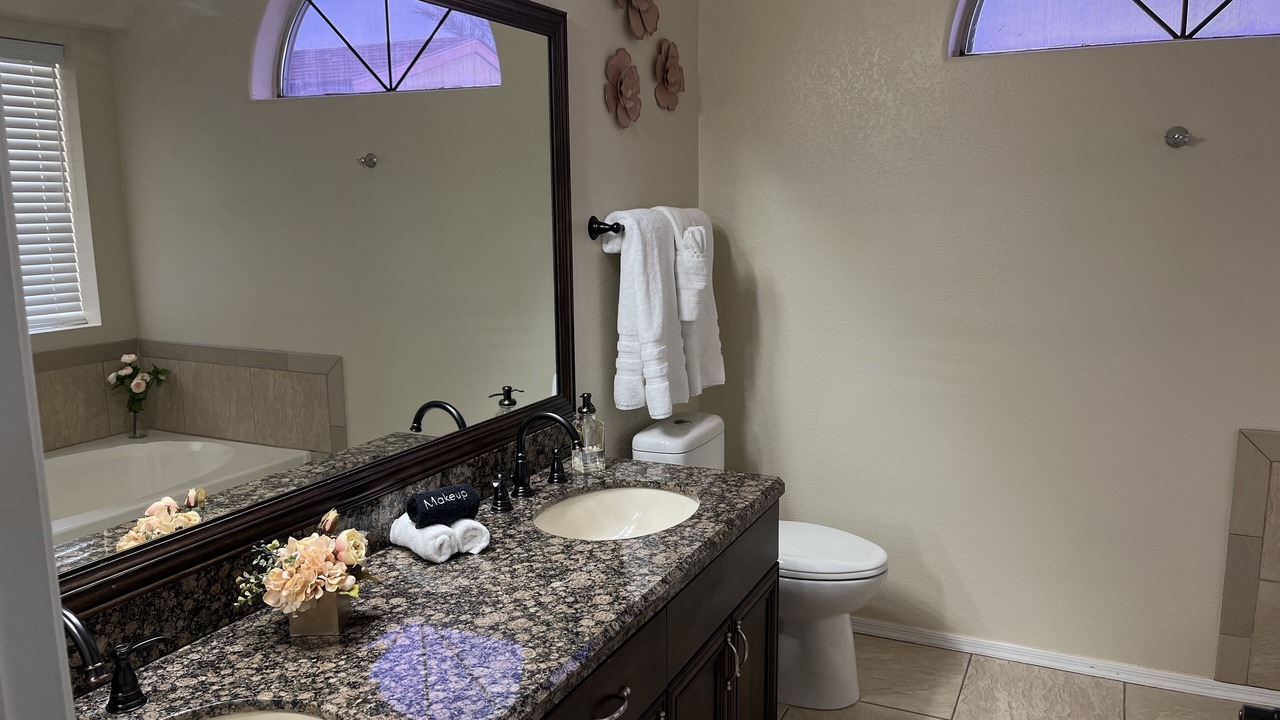 Photo of Bathroom in La Buena Vida