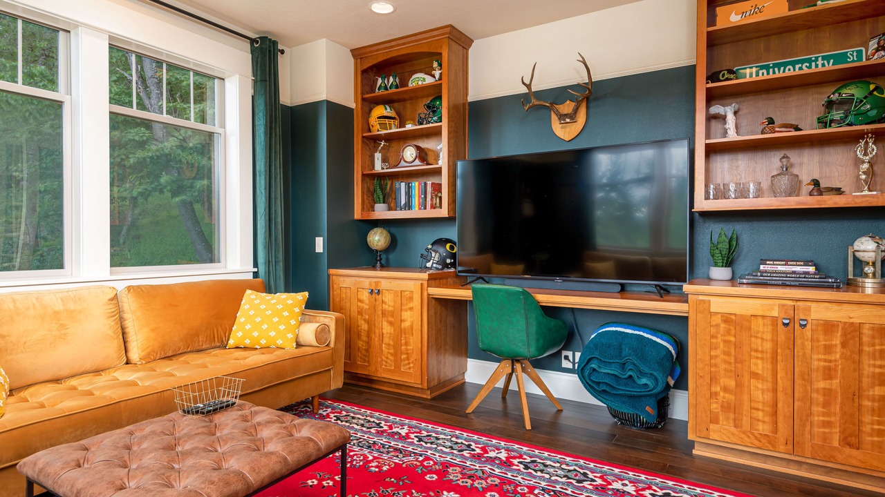 Photo of Livingroom in Southeast Eugene