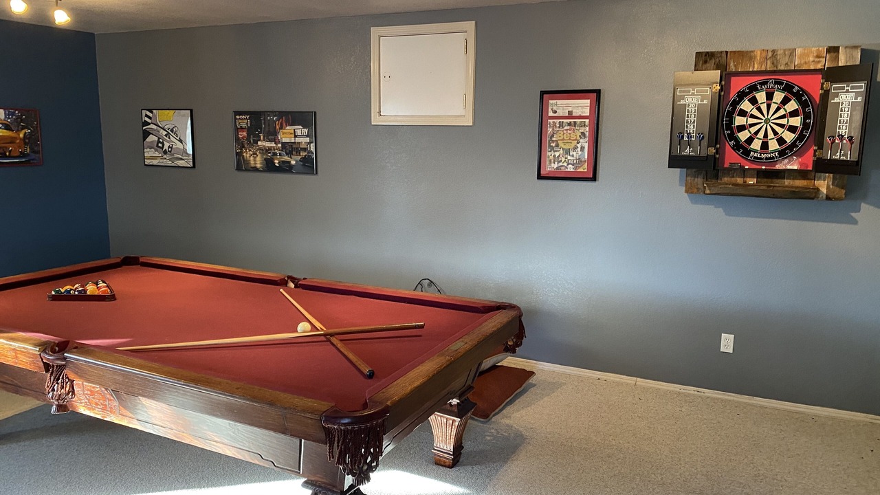 Photo of Bedroom in Oak Shores