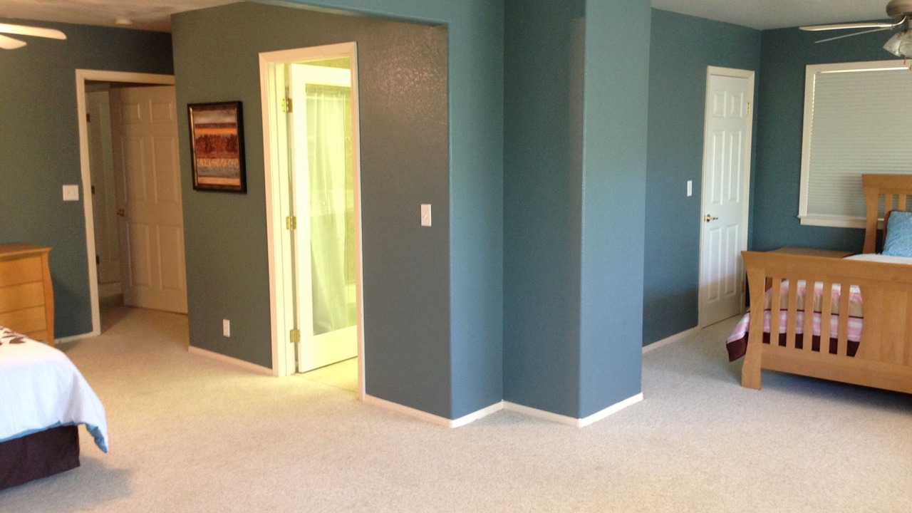 Photo of Bedroom in Oak Shores