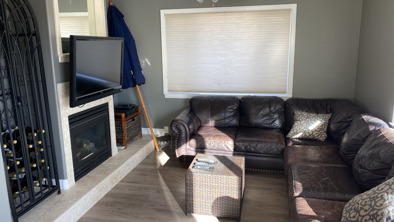 Photo of Livingroom in Oak Shores