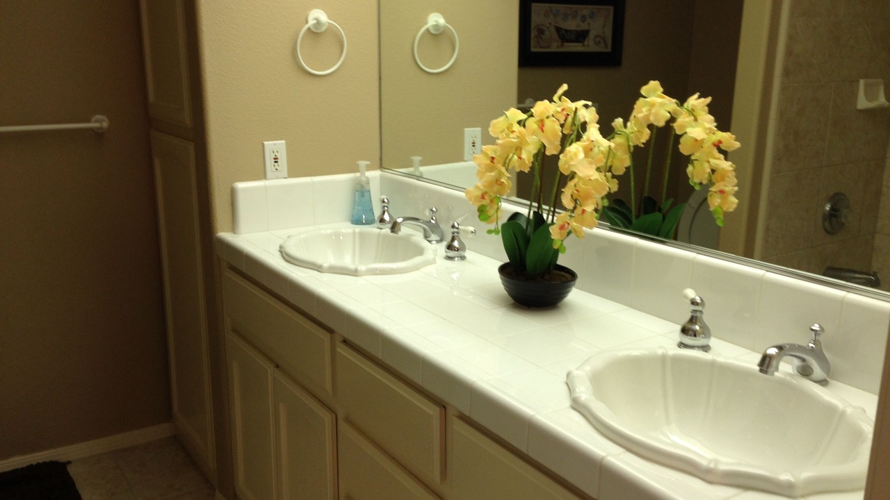 Photo of Bathroom in Oak Shores