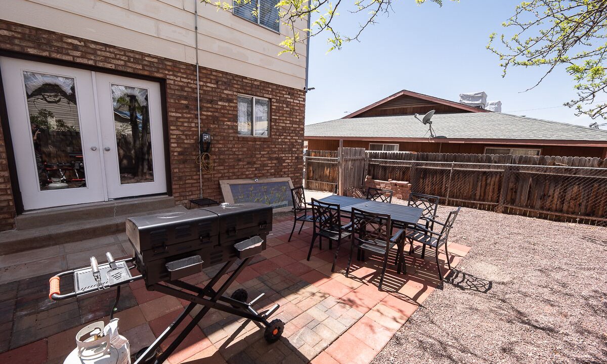 Photo of Outdoor in Page
