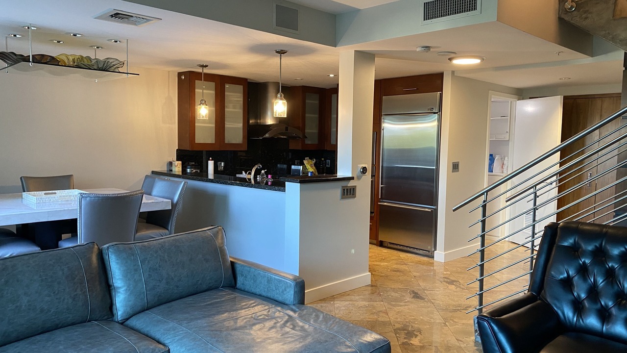 Photo of Livingroom in Irvine Business Complex