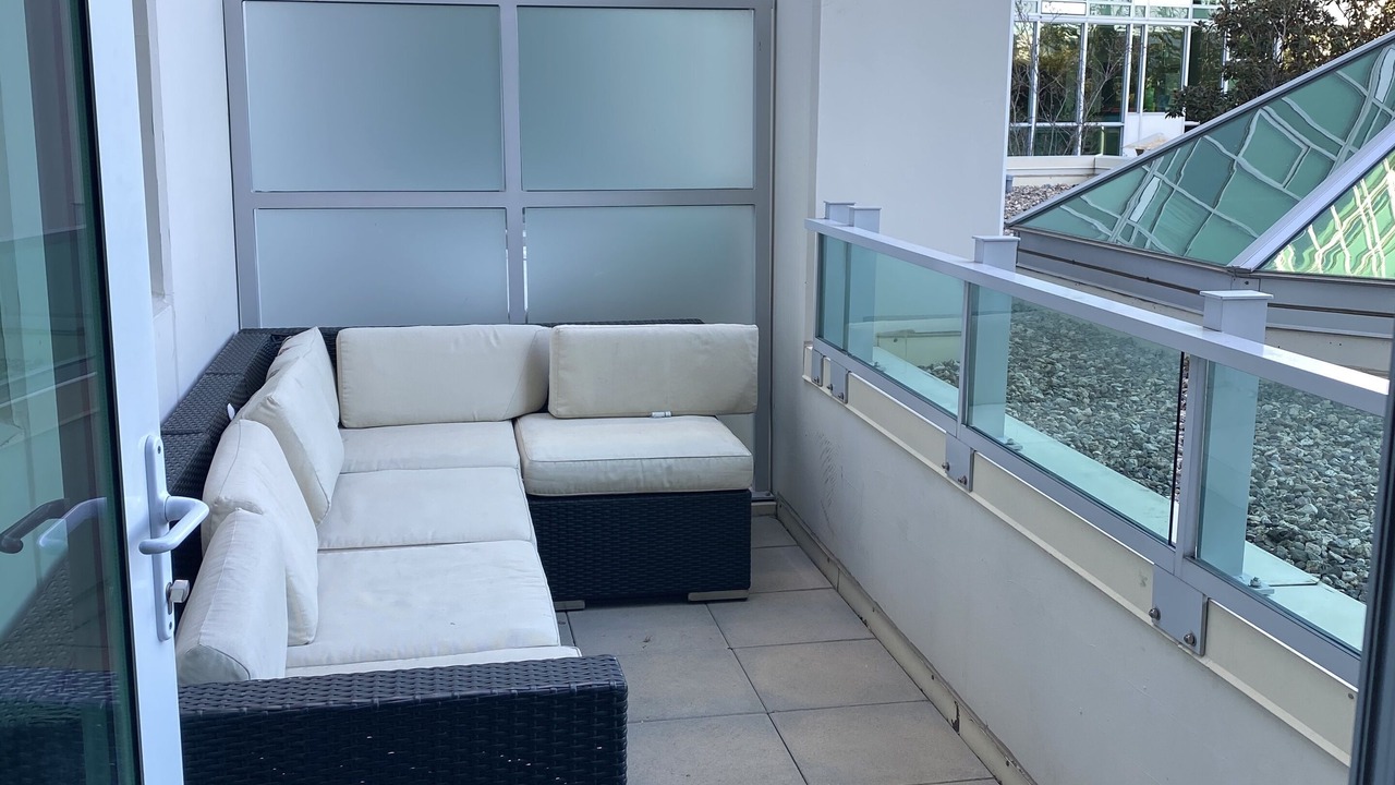 Photo of Patio Balcony in Irvine Business Complex