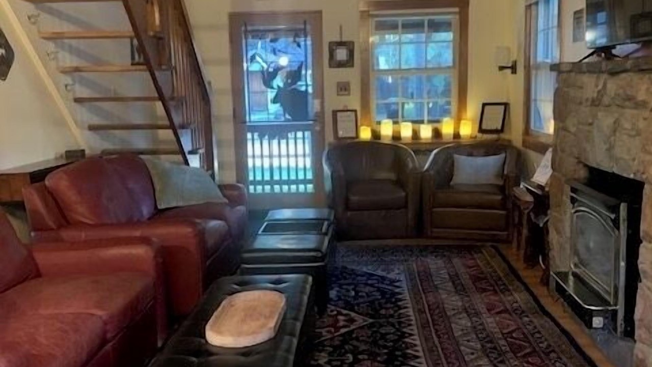 Photo of Livingroom in Bijou Pines