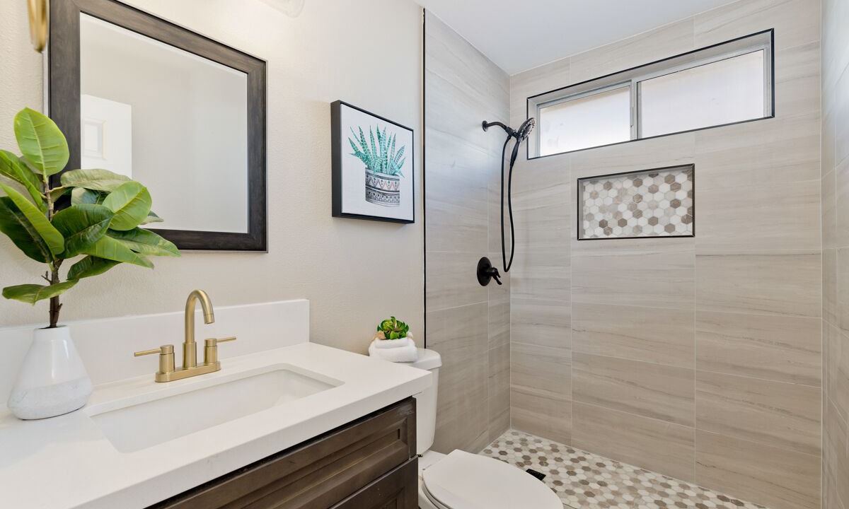 Photo of Bathroom in Mira Costa
