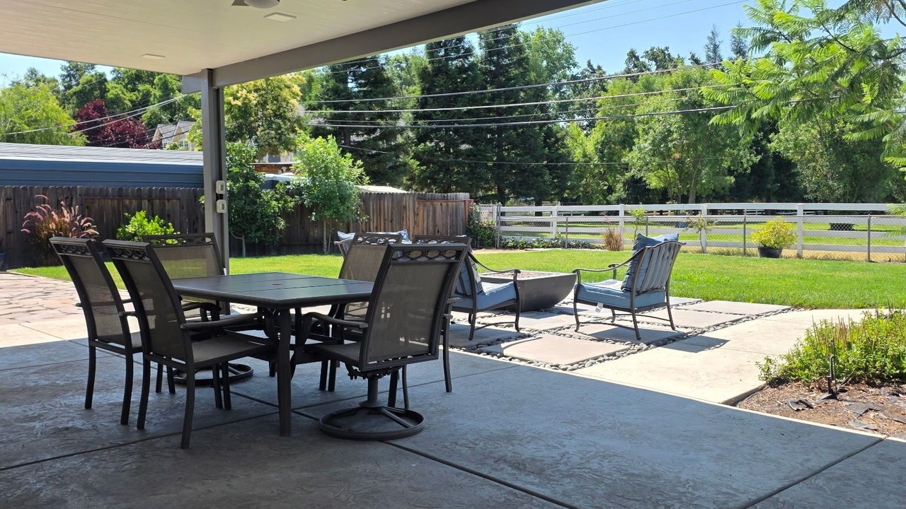 Photo of Outdoor in Arden-Arcade