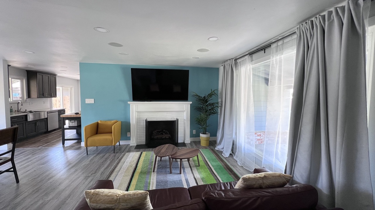 Photo of Bedroom in Arden-Arcade
