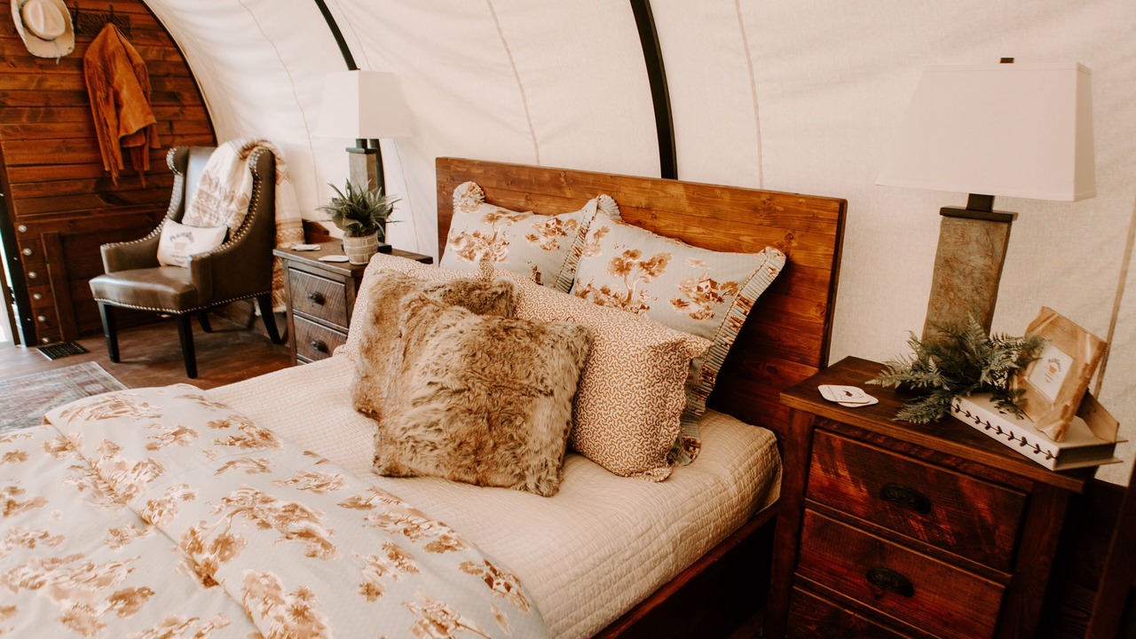 Photo of Bedroom in Meadview