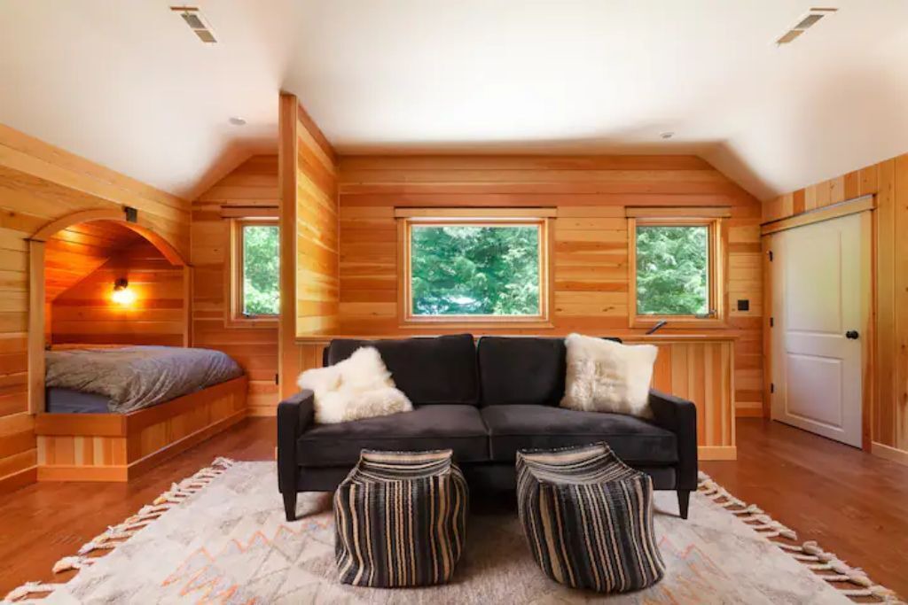 Photo of Bedroom in Rhododendron