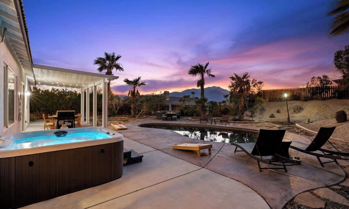 Photo of Patio Balcony in Desert Hot Springs