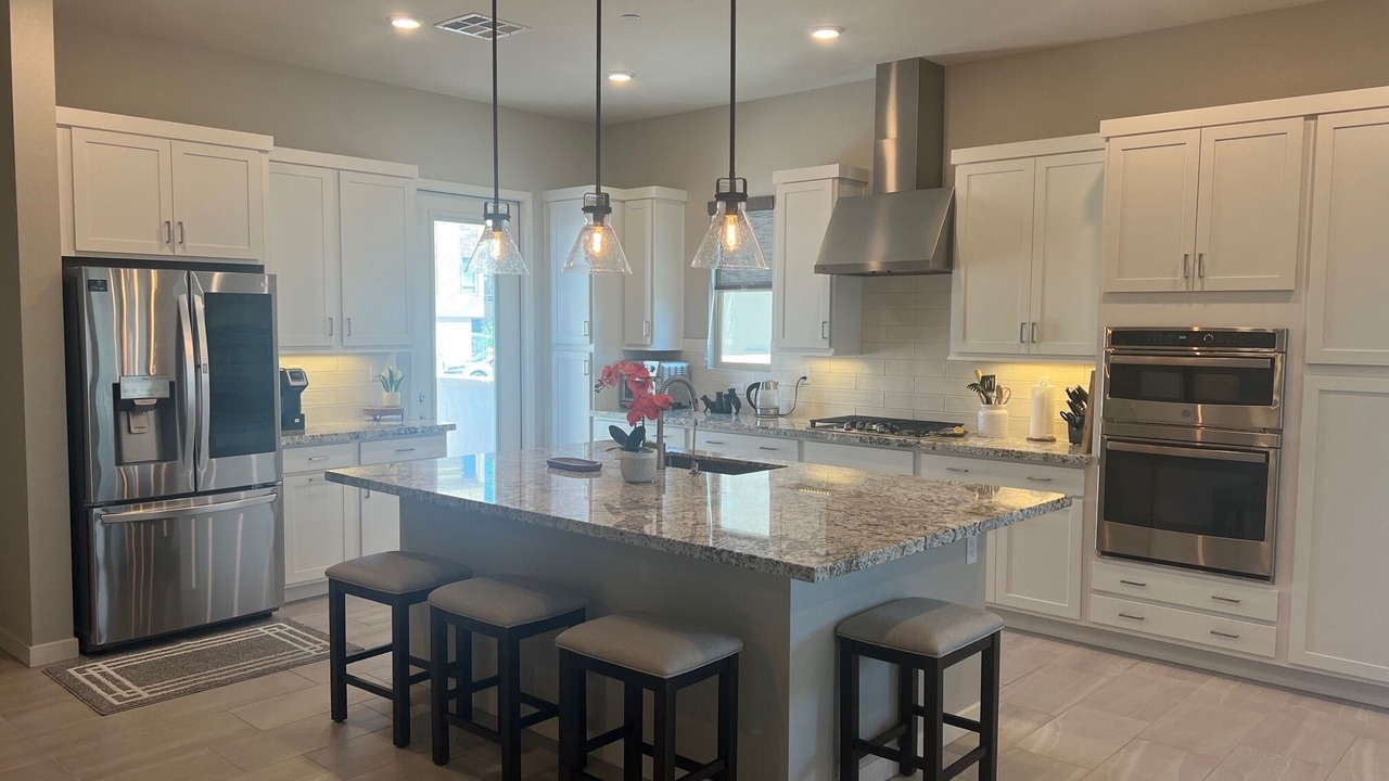 Photo of Kitchen in Summerlin South