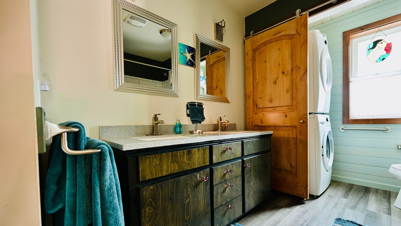 Photo of Bathroom in Mineral