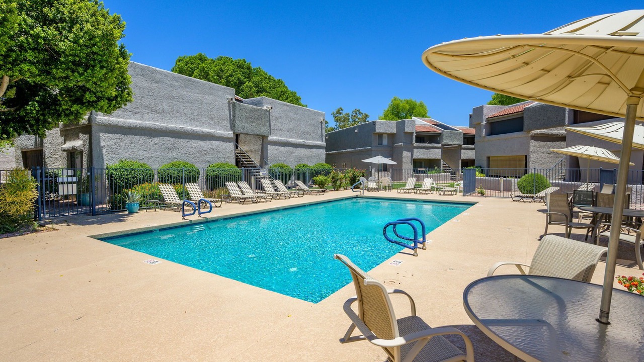 Photo of Outdoor in Paradise Valley Village