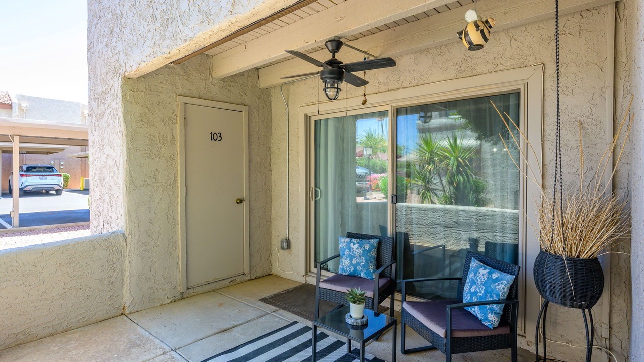 Photo of Patio Balcony in Paradise Valley Village