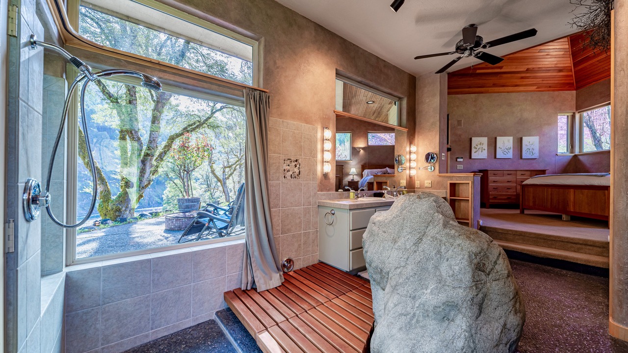 Photo of Bedroom in Burnt Ranch