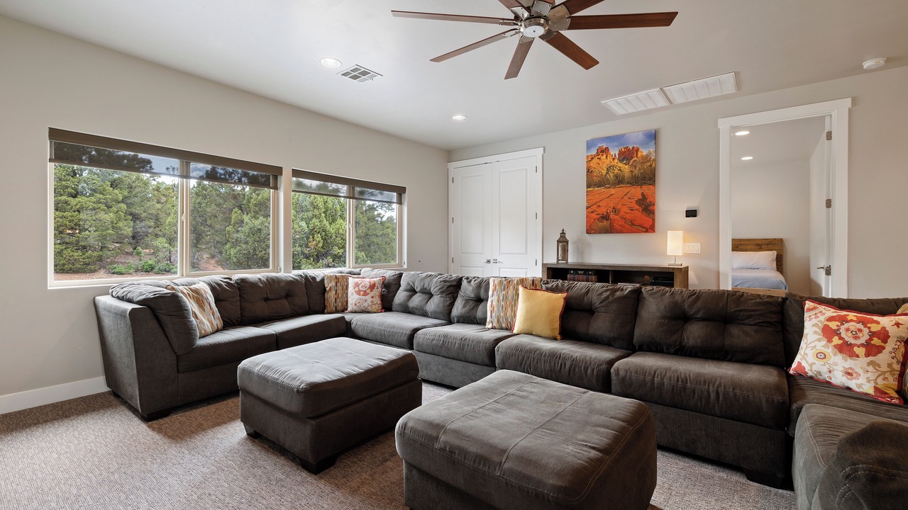 Photo of Livingroom in Zion National Park East Entrance