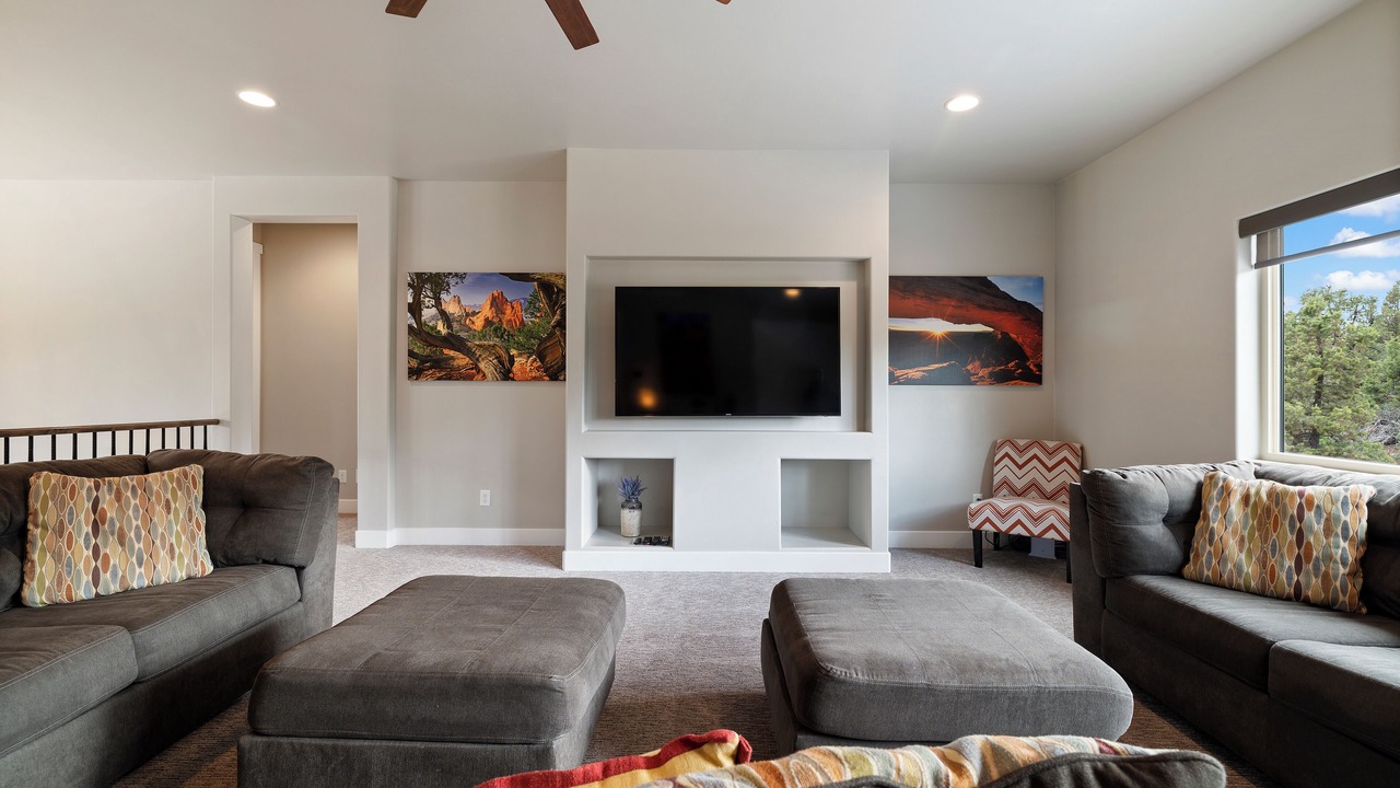 Photo of Livingroom in Zion National Park East Entrance