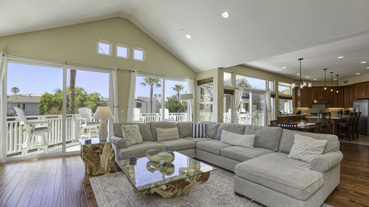 Photo of Bedroom in Avila Beach