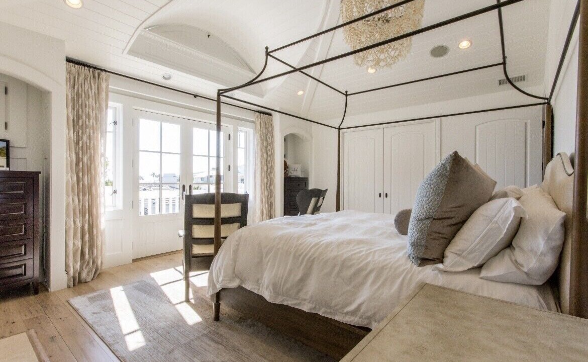 Photo of Bedroom in Laguna Beach