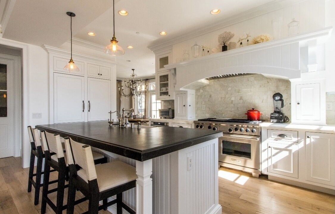 Photo of Kitchen in Laguna Beach