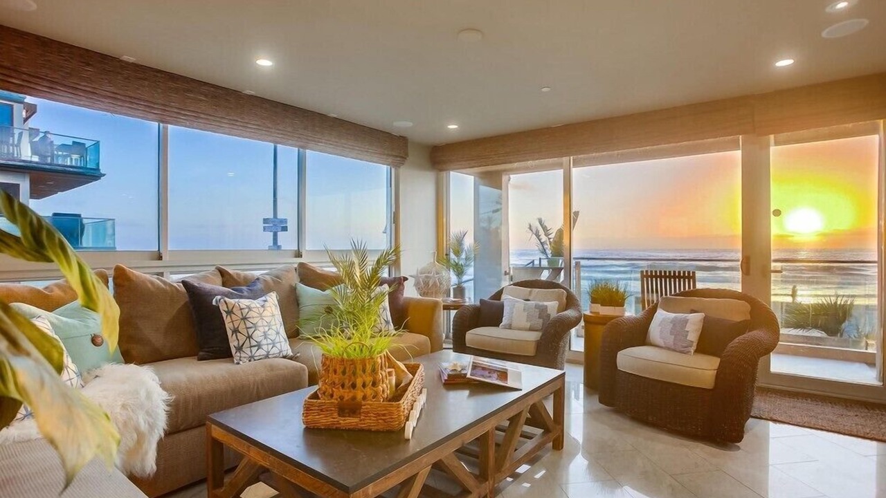 Photo of Livingroom in Mission Beach
