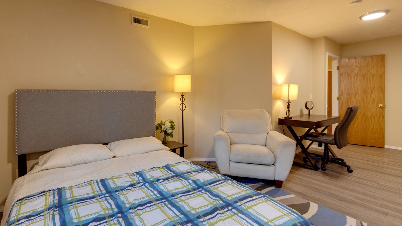 Photo of Bedroom in Rosemont Summit