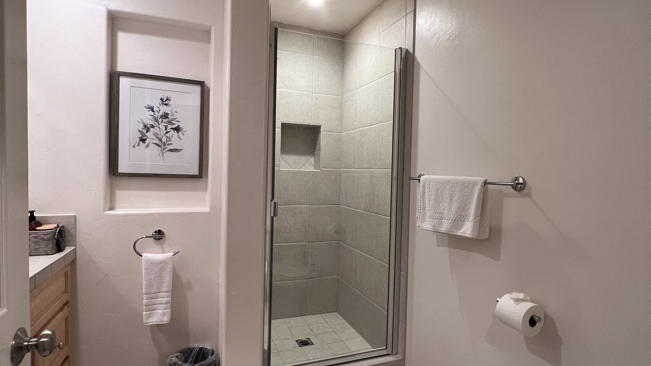 Photo of Bathroom in Oak Shores