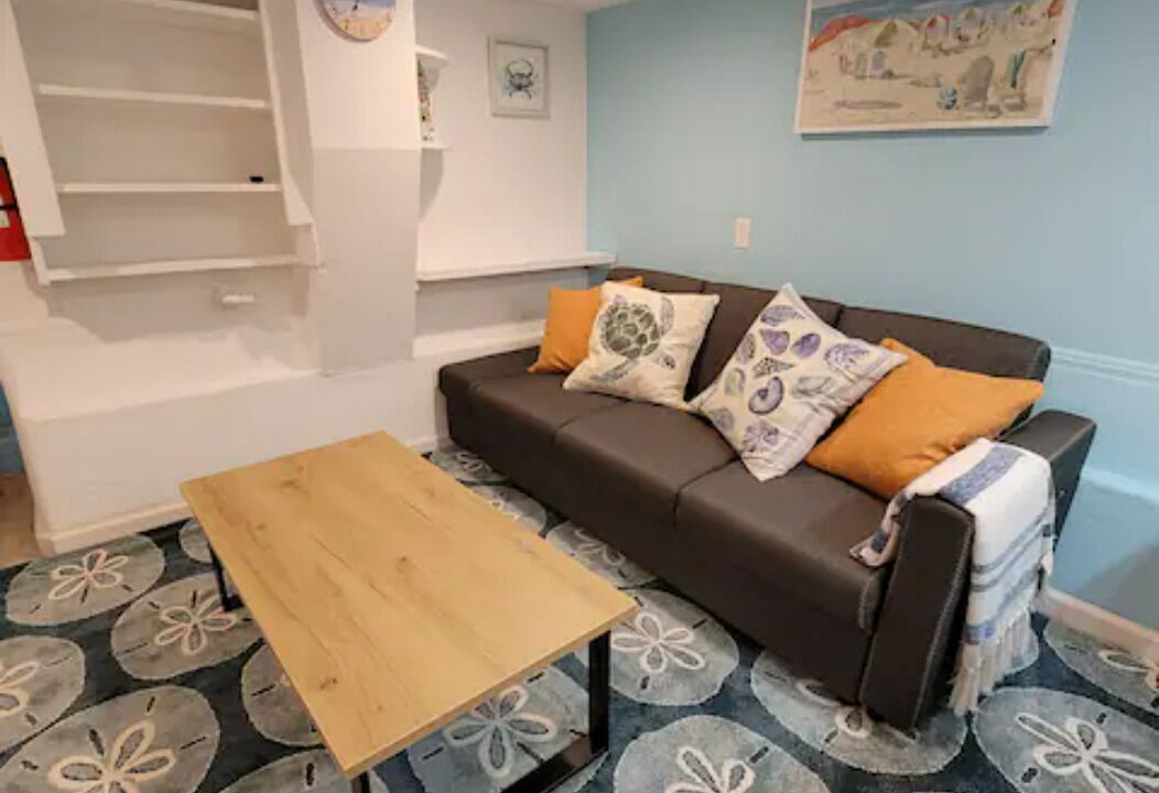 Photo of Livingroom in Cherryland