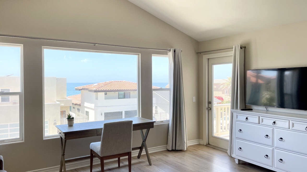 Photo of Patio Balcony in South Oceanside