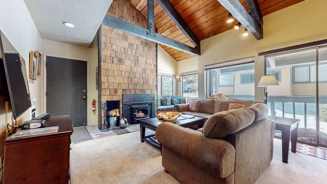 Photo of Bedroom in Majestic Pines